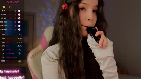 Ella NEXT STREAM 1TH DECEMBER 1200 - 0800 AM AT MOSCOW TIME online show from 10.19.25