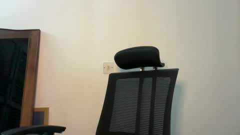 Snapshot of ella_laurel chatting on 06.05.26 Ella online show from 06.05.26