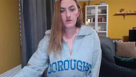 Snapshot of ella_max_live chatting on 01.17.25 Ella  Max online show from 01.17.25