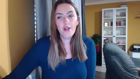 Snapshot of ella_max_live chatting on 01.21.25 Ella  Max online show from 01.21.25