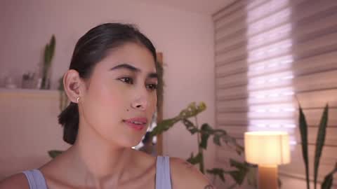 ELLA OWEN online show from 04.16.26