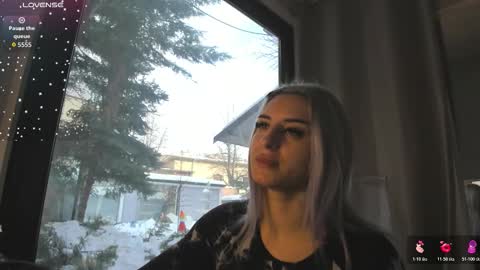 ella_vee online show from 02.20.26