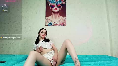 Ella online show from 04.23.26