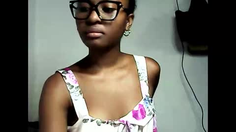 ellah245 online show from 03.09.26