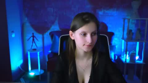 Ella online show from 02.21.25