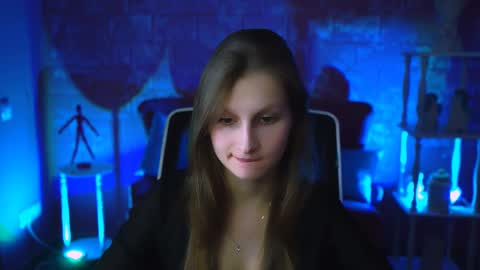 Ella online show from 02.21.25