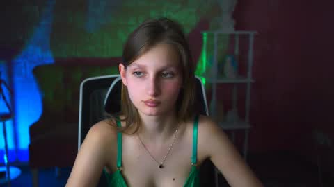 Ella online show from 03.01.25