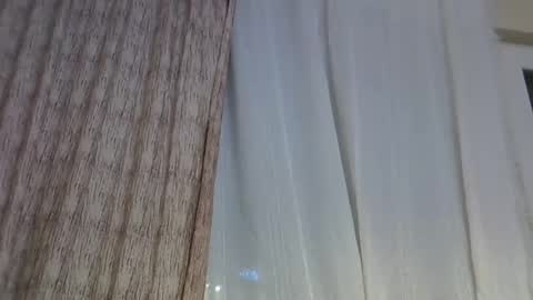 ellajohnsonx online show from 12.10.24