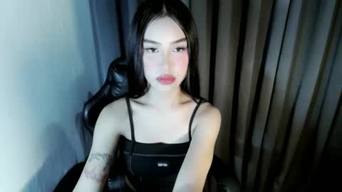 ella online show from 12.04.25