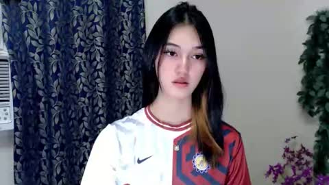 ELLA online show from 09.12.25