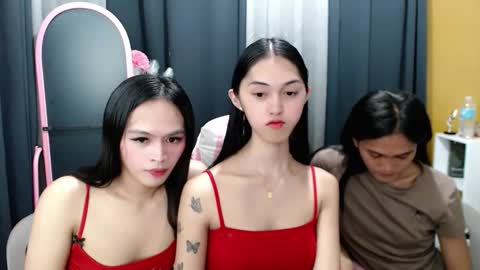 ELLA online show from 04.14.26