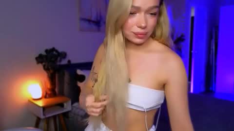 Ella online show from 03.09.26