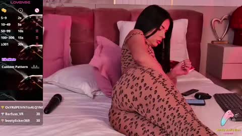 Ella online show from 03.08.25