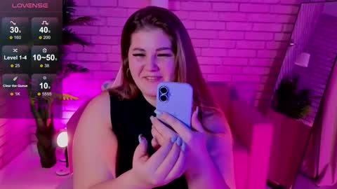 Scarlet online show from 12.16.25