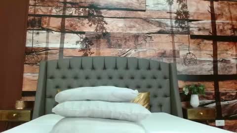 Elle online show from 02.09.25