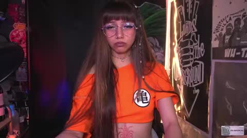 Snapshot of elle_uwu chatting on 11.03.25 follow me on instagram . online show from 11.03.25