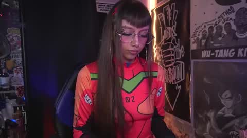 Snapshot of elle_uwu chatting on 11.29.25 follow me on instagram . online show from 11.29.25