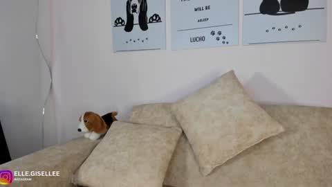 Yiss online show from 02.06.25