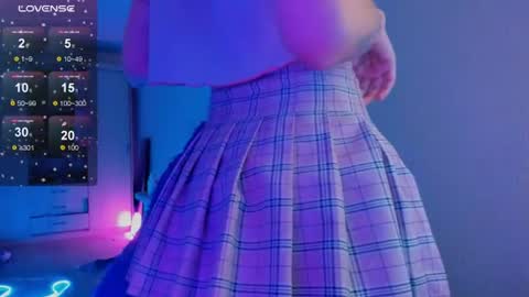 Ellie online show from 07.10.26