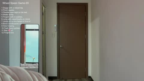 Snapshot of elli_harmon chatting on 02.08.25 Ellie  --- Ill see you either on Friday or Saturday and definitely on Sunday  online show from 02.08.25