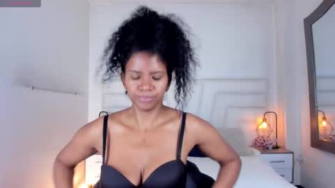  Ellie   online show from 02.14.25
