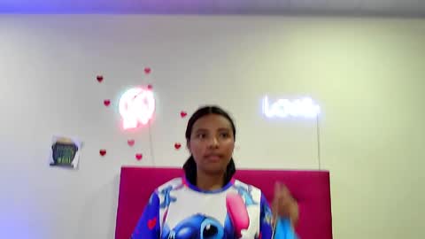 ellie_cute7 online show from 04.24.26