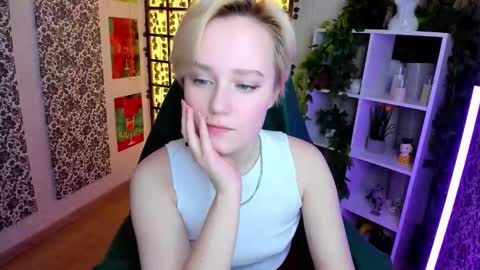 Ellie online show from 12.05.25