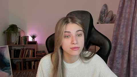 elliecutes online show from 01.06.25