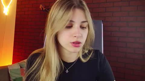 elliecutes online show from 11.28.25