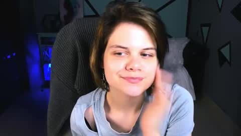 elliemurler online show from 11.05.25