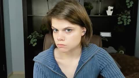 elliemurler online show from 11.30.25