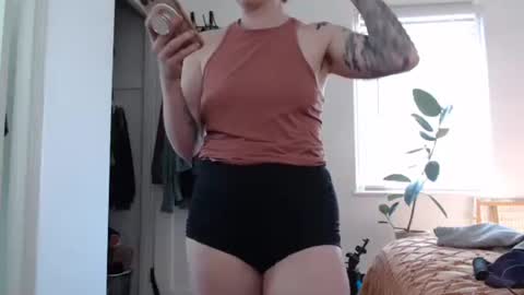 Ellie Rowyn online show from 03.20.26