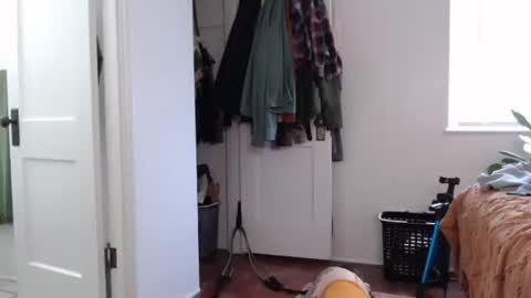 Ellie Rowyn online show from 05.27.26