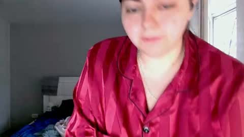 Ellie online show from 06.12.26