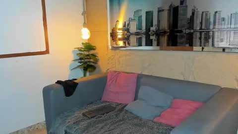 Elloit Colton online show from 11.23.25