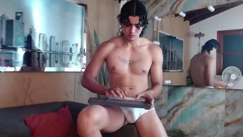 Elloit Colton online show from 11.26.25