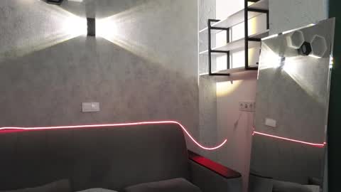 elliot_muscle04 online show from 10.10.25