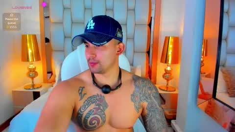 E L L I O T    V E L E Z online show from 02.03.26