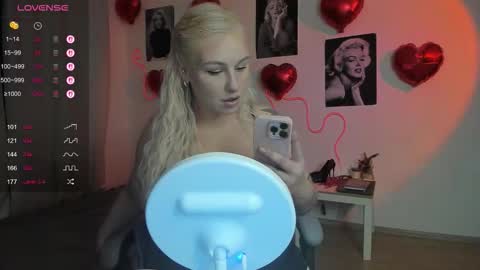 Elly online show from 02.12.26