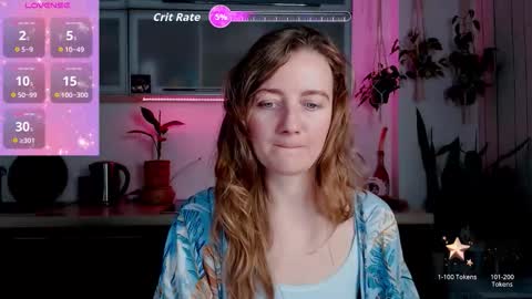 Snapshot of elly_helly chatting on 11.05.25 elly_helly online show from 11.05.25