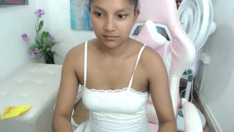 Elly online show from 02.23.25