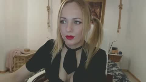 EllyaDiamond online show from 01.27.25