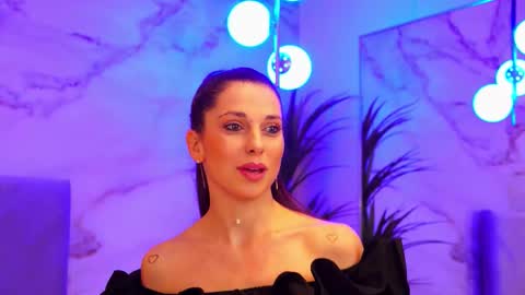 Elly online show from 01.06.26