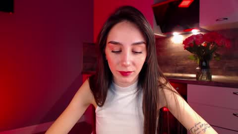 Im online Fri Sun Mon Tue Thu Fri Sat3 from 1000 online show from 12.19.24