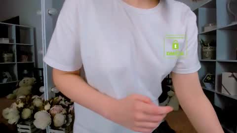 elma_lily online show from 11.29.25