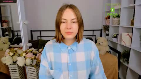 elma_lily online show from 12.03.25