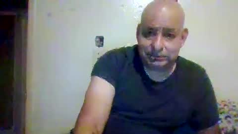 elmario24 online show from 10.11.25
