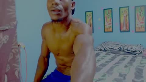 Snapshot of elmiltonnjakee chatting on 02.04.26 elmiltonnjakee online show from 02.04.26