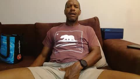 Snapshot of elmorenazogt chatting on 03.08.25 My name is Elmore. Please say hello I like to chat with you. If you have requests or dirty talk please use tip online show from 03.08.25