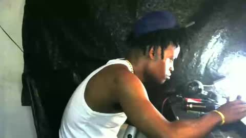 EL NIIGGGAA  21                                                                  EL NIGGA  21 online show from 12.15.24